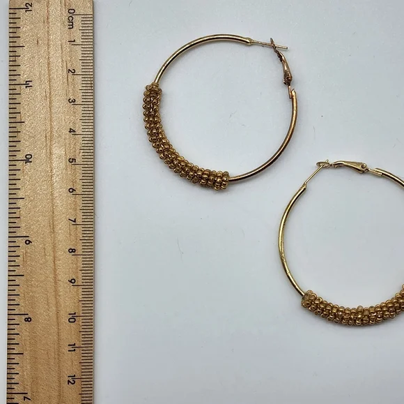 NWOT Bronze Beaded Gold Tone Metal Hoop Earrings - Picture 5 of 5